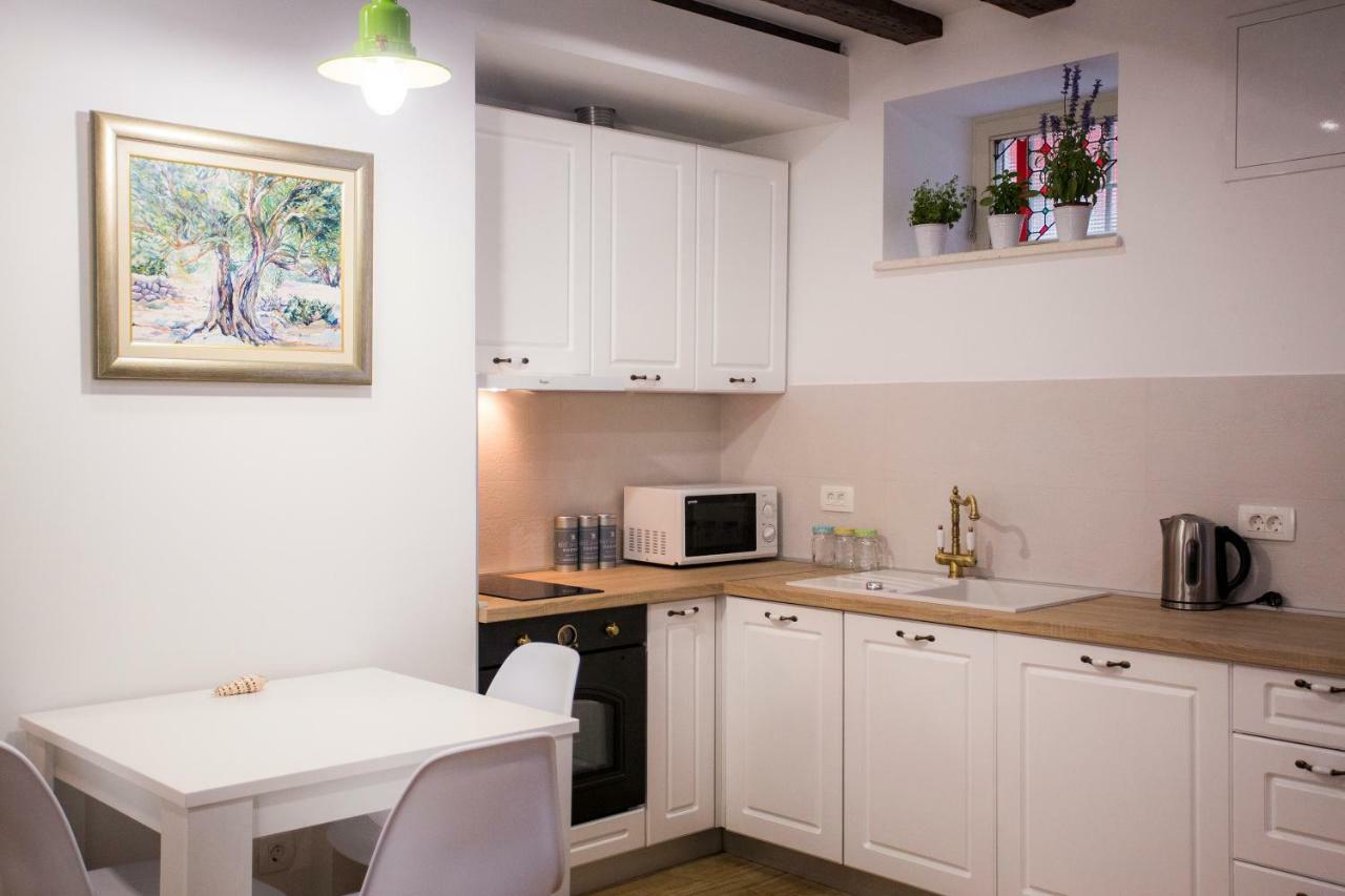Studio Apartman Ana Split Exterior photo