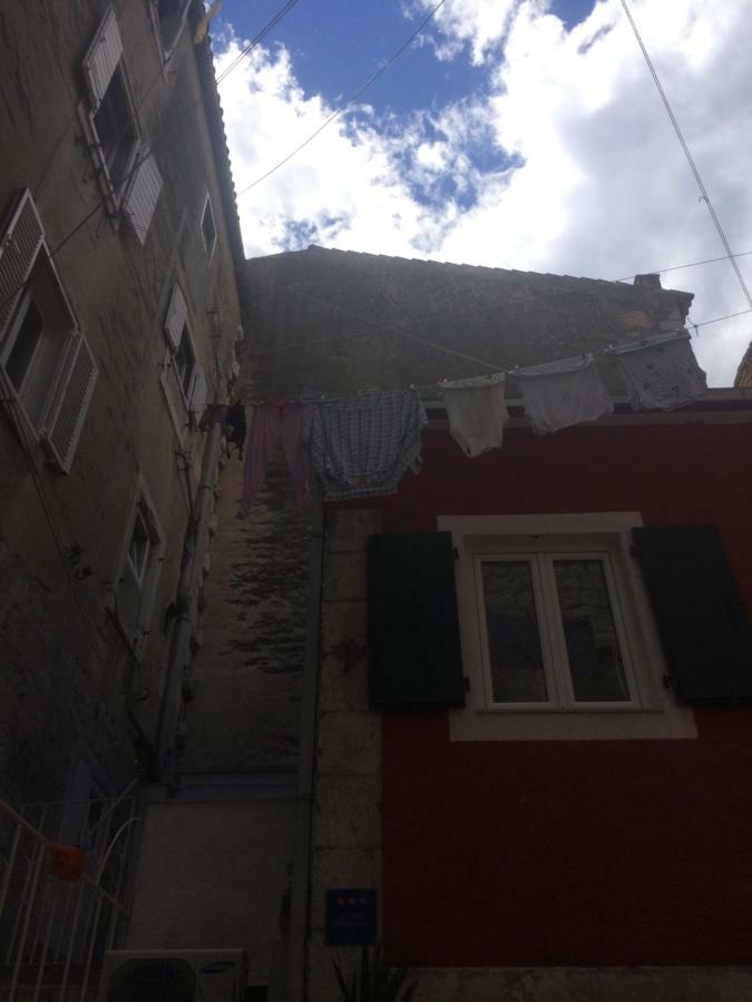 Studio Apartman Ana Split Exterior photo